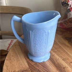 Jeannette Glass Delphite Blue Cherry Blossom 36 Oz Pitcher Scalloped